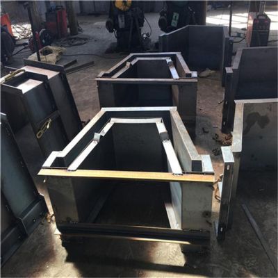 保定宏圖模具有限責(zé)任公司