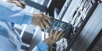 深圳市源拓光電技術(shù)有限公司