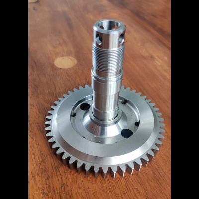 太倉鑫益成精密機(jī)械有限公司